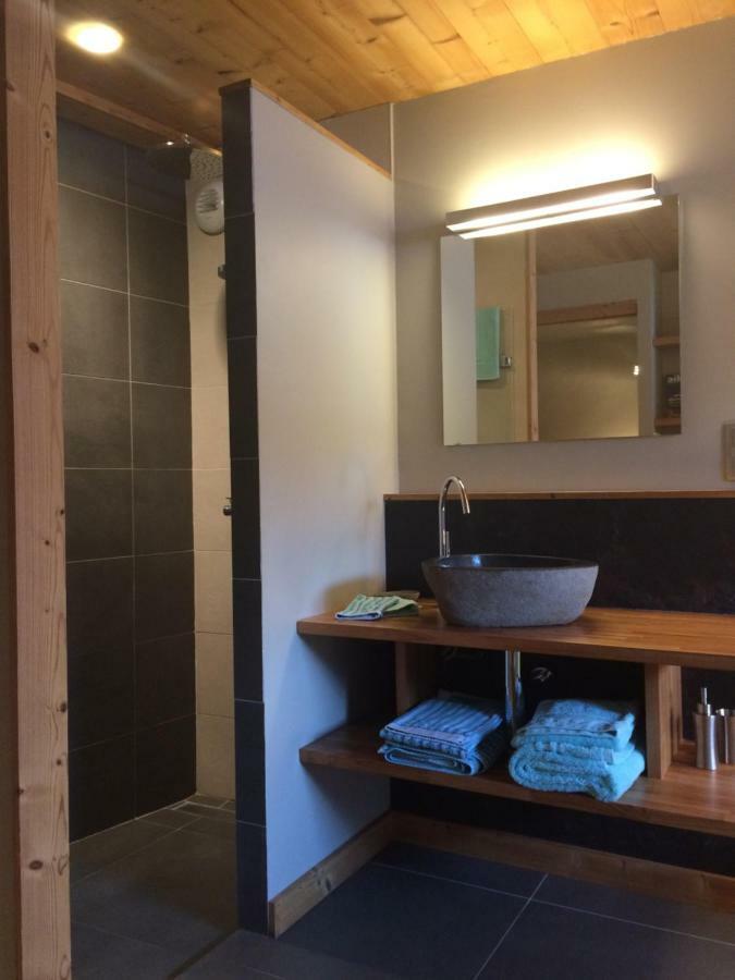 Au Charnet Bed & Breakfast Les Fourgs Екстериор снимка
